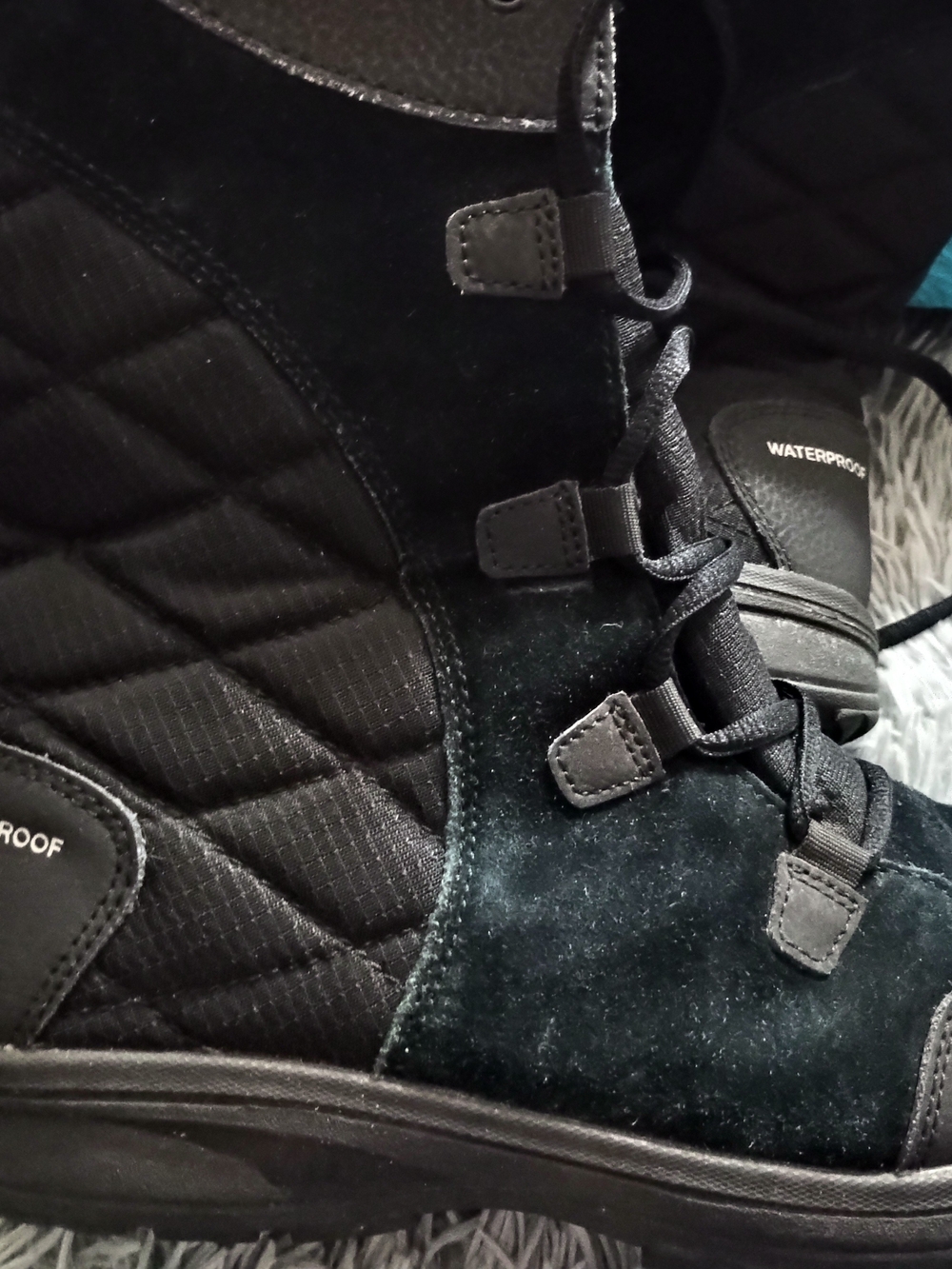 Columbia Black Lace-Up Waterproof Women's Winter Boots